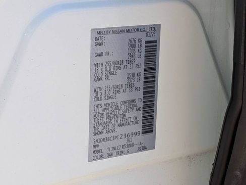 Used 2023 Nissan Pathfinder SV AWD/4WD image 32