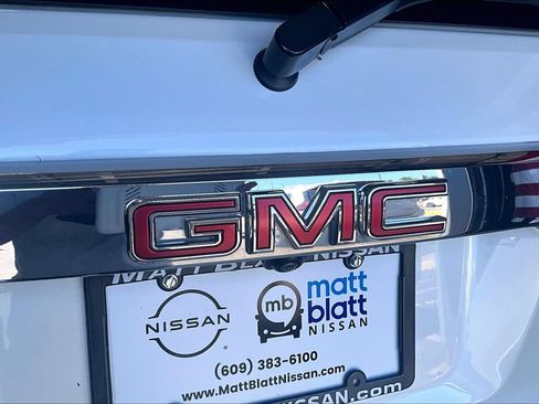 Used 2023 GMC Acadia Denali AWD/4WD image 31