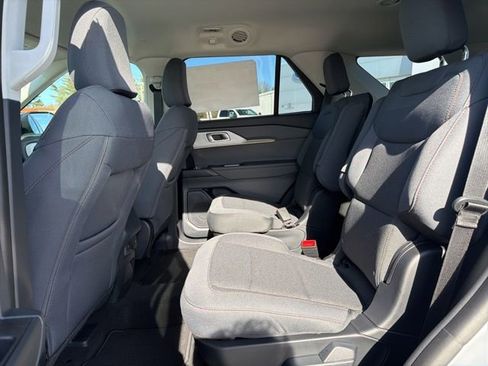 New 2026 Ford Explorer Active image 18