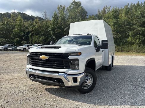 New 2025 Chevrolet Silverado 3500 W/T w/ WT Convenience Package image 11