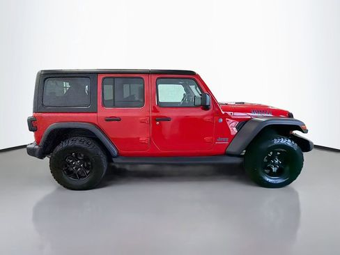 Used 2024 Jeep Wrangler Unlimited image 10
