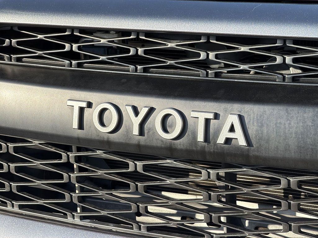 Used 2019 Toyota 4Runner SR5 Premium w/ Wilderness Package AWD/4WD image 30