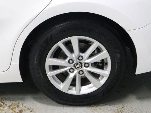 Used 2025 Toyota Camry LE image 14