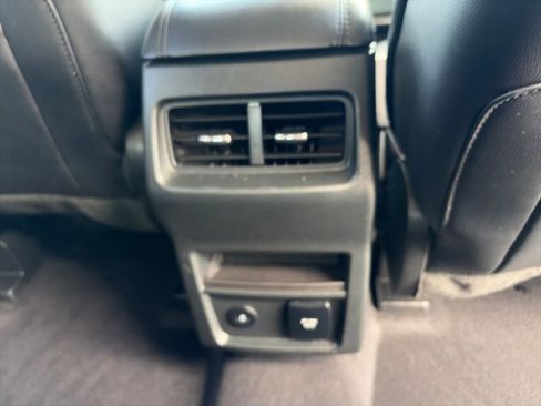 Used 2023 Ford Edge SEL w/ Convenience Package image 35