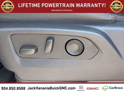 Used 2024 GMC Sierra 1500 AT4 w/ Technology Package AWD/4WD image 20