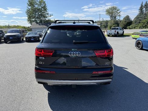 Used 2017 Audi Q7 3.0T Premium Plus w/ Premium Plus Package AWD/4WD image 10