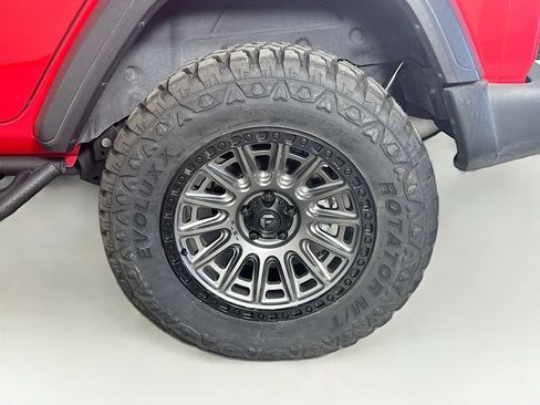 Used 2021 Jeep Wrangler Unlimited Sport AWD/4WD image 30