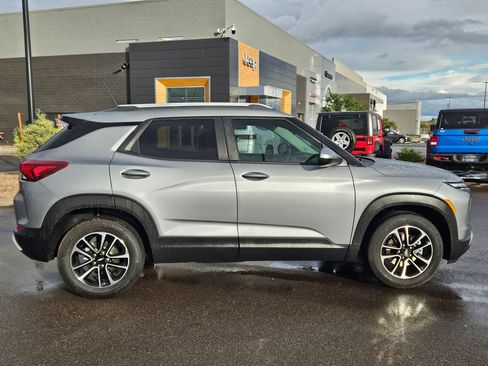 Used 2026 Chevrolet TrailBlazer LT image 6