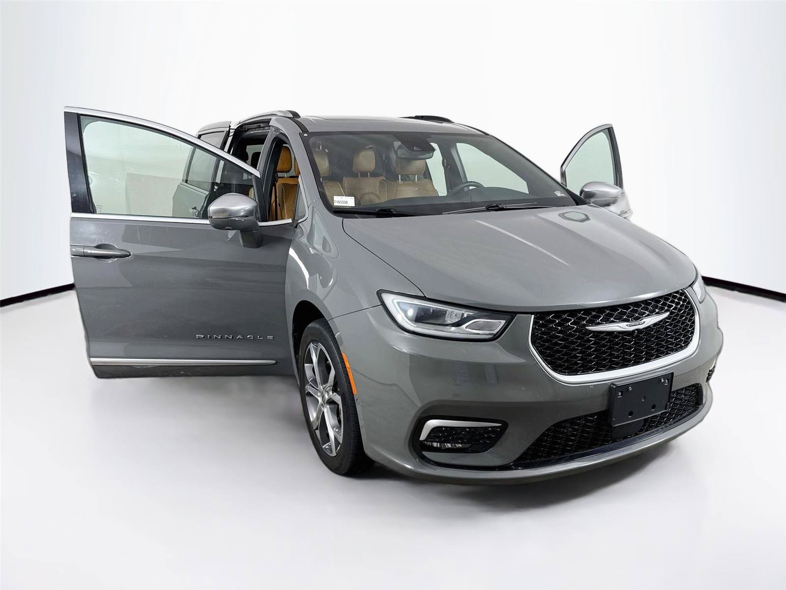Used 2022 Chrysler Pacifica Pinnacle AWD/4WD image 13