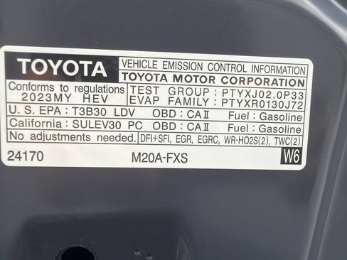 Used 2023 Toyota Prius LE FWD image 27