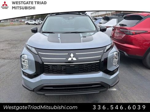 New 2026 Mitsubishi Outlander Trail Edition image 2