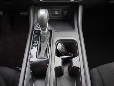 Certified 2025 Nissan Sentra S image 20