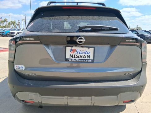 New 2026 Nissan Kicks SV w/ Cold Weather Package AWD/4WD image 6