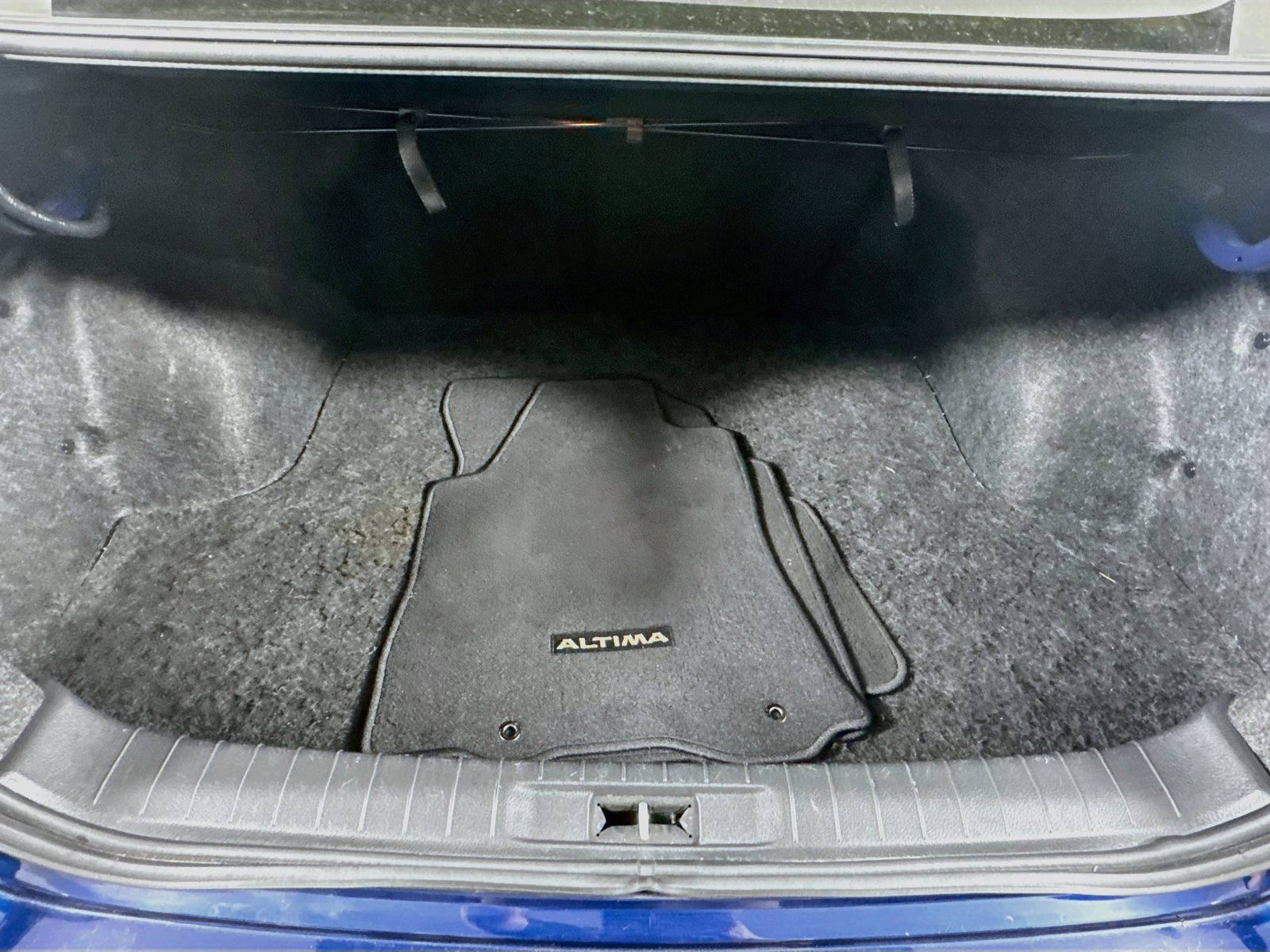 Used 2016 Nissan Altima 2.5 SR FWD image 18