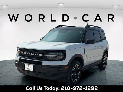 Used 2022 Ford Bronco Sport Outer Banks w/ Tech Package AWD/4WD image 6