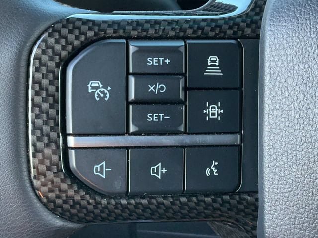 Used 2025 Ford F150 Lariat w/ Equipment Group 501A Mid AWD/4WD image 27