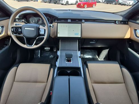 Used 2026 Land Rover Range Rover Velar Autobiography AWD/4WD image 15