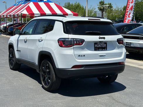 New 2026 Jeep Compass Latitude AWD/4WD image 4