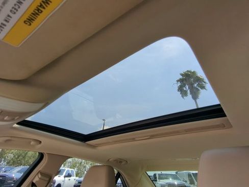 Used 2011 Mercedes-Benz E 350 4MATIC Sedan image 22