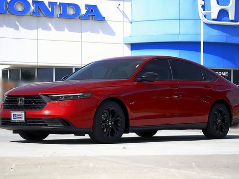 Certified 2025 Honda Accord SE image 1