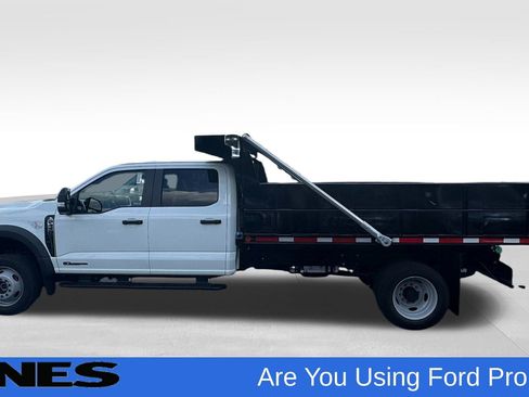 New 2025 Ford F450 XL w/ XL Chrome Package image 15