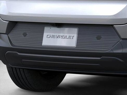 New 2026 Chevrolet Equinox EV LT image 14