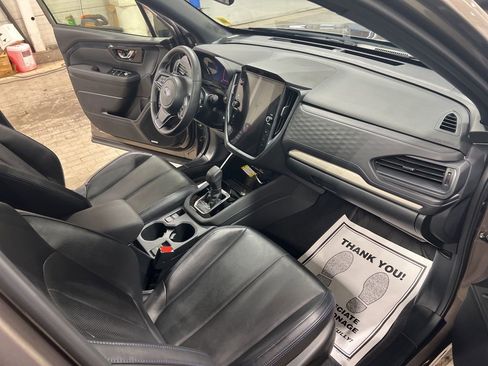 Used 2025 Subaru Forester Limited image 14