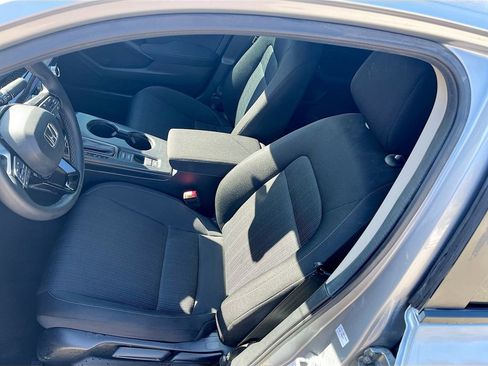 Used 2024 Honda Civic EX image 18