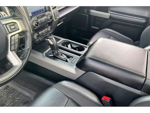 Used 2019 Ford F150 Raptor w/ Equipment Group 802A Luxury image 19