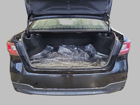 Certified 2025 Subaru Legacy Premium w/ Popular Package #1A image 15