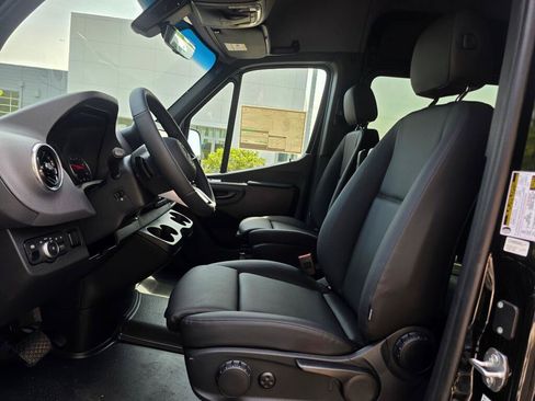New 2026 Mercedes-Benz Sprinter 2500 image 12