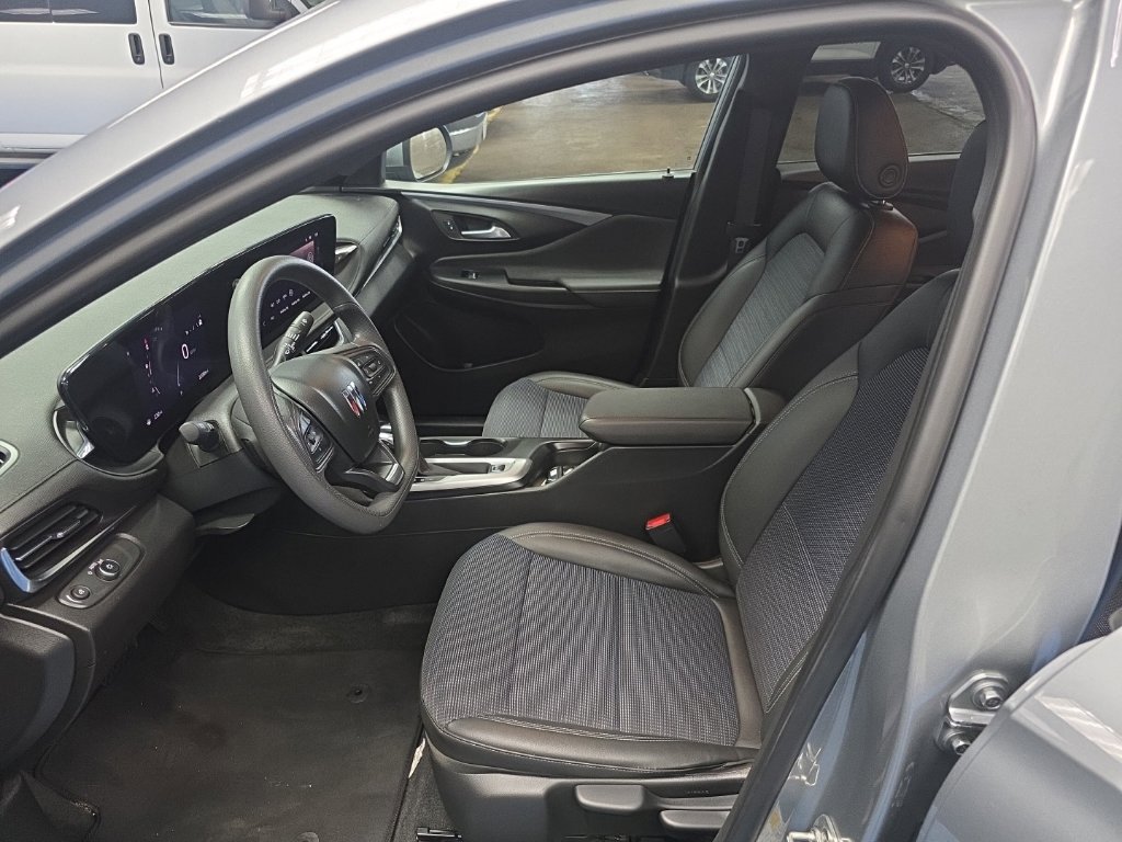 Certified 2024 Buick Envista Preferred w/ Convenience II Package FWD image 17