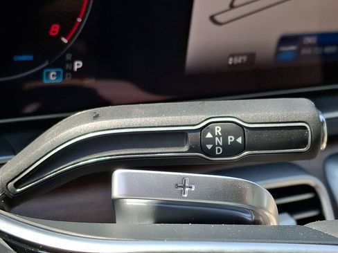 New 2026 Mercedes-Benz GLE 450 4MATIC image 11