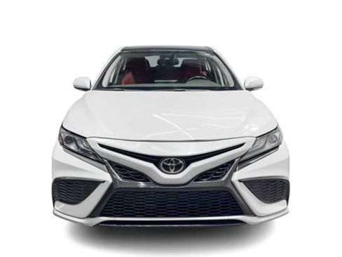 Used 2023 Toyota Camry XSE FWD image 6