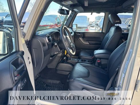 Used 2018 Jeep Wrangler Unlimited Sport image 14