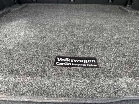 Used 2024 Volkswagen Tiguan SEL R-Line image 34