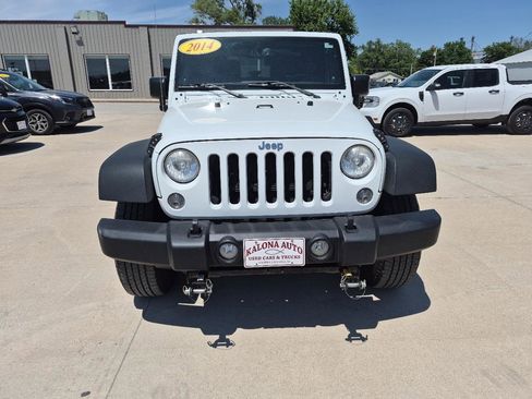 Used 2014 Jeep Wrangler Sport w/ Quick Order Package 24S AWD/4WD image 3