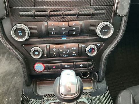 Used 2016 Ford Mustang GT RWD image 18