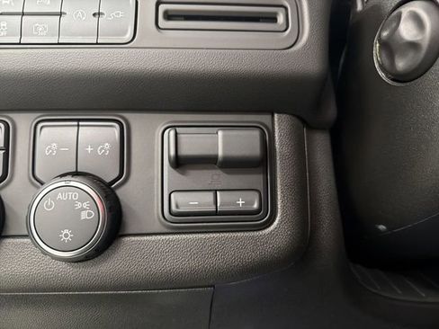 Used 2022 Chevrolet Tahoe RST w/ Sport Performance Package image 37