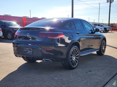 Used 2023 Mercedes-Benz GLC 300 4MATIC Coupe image 6