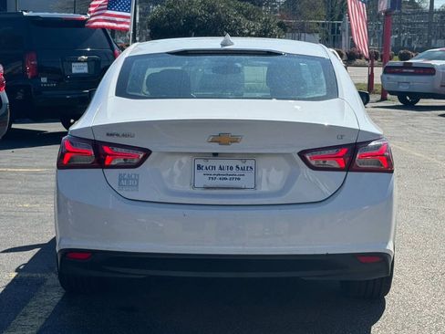 Used 2021 Chevrolet Malibu LT FWD image 7