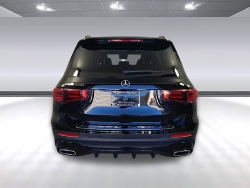 New 2024 Mercedes-Benz GLB 250 image 4