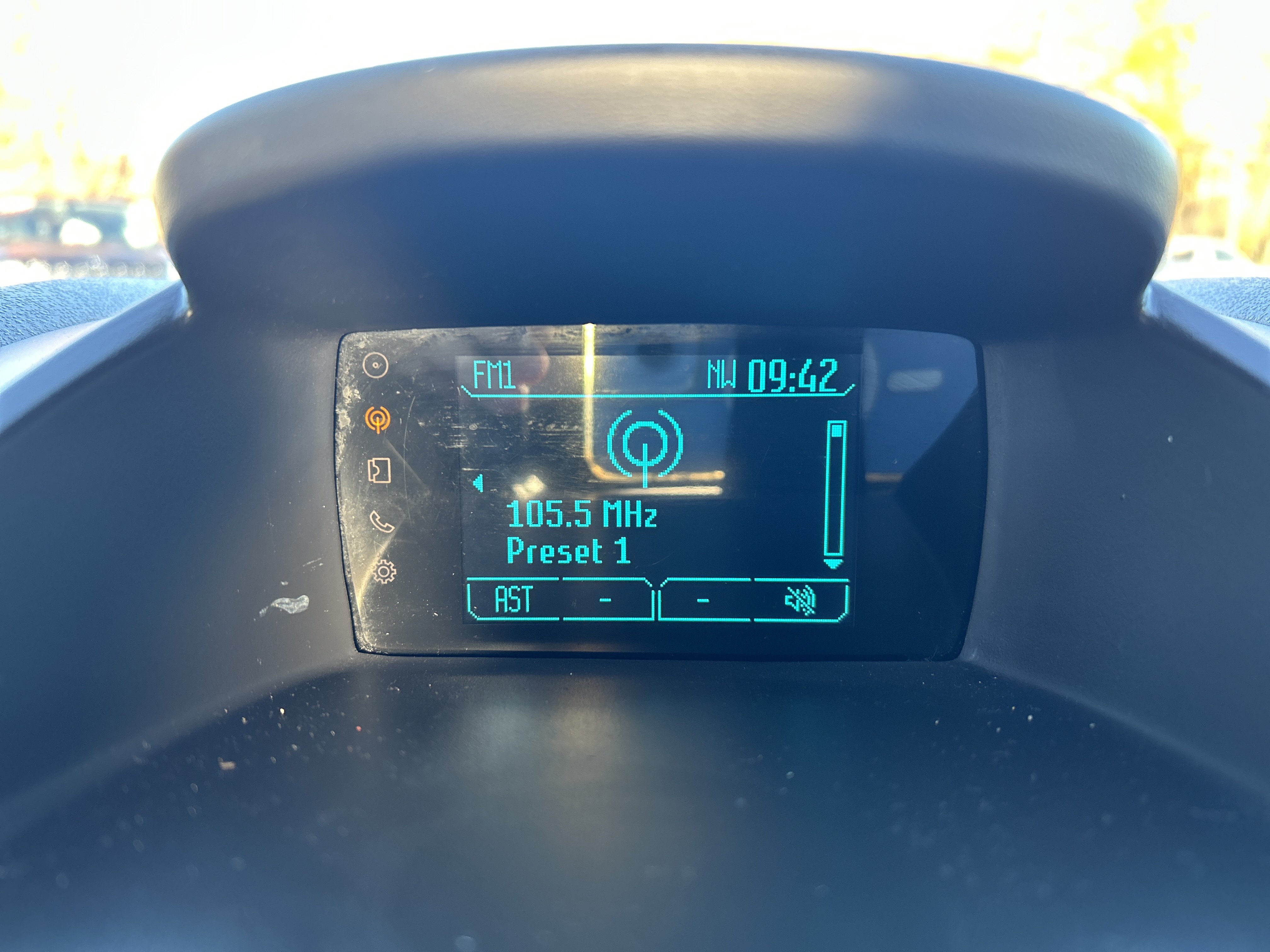 Used 2014 Ford Fiesta SE FWD image 13