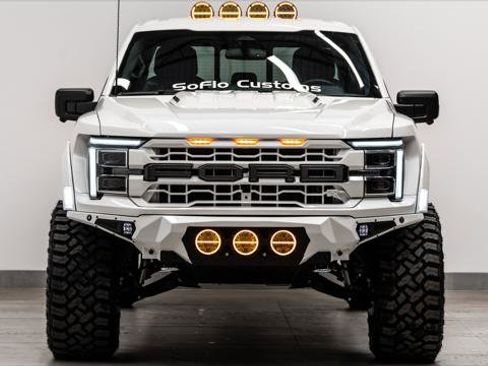 Used 2025 Ford F150 Lariat w/ FX4 Off-Road Package AWD/4WD image 9
