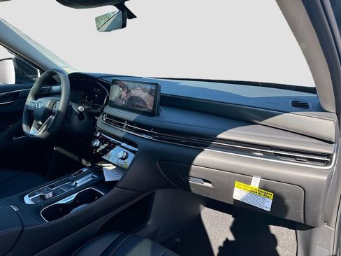 Certified 2026 INFINITI QX60 Luxe w/ Cargo Package FWD image 33