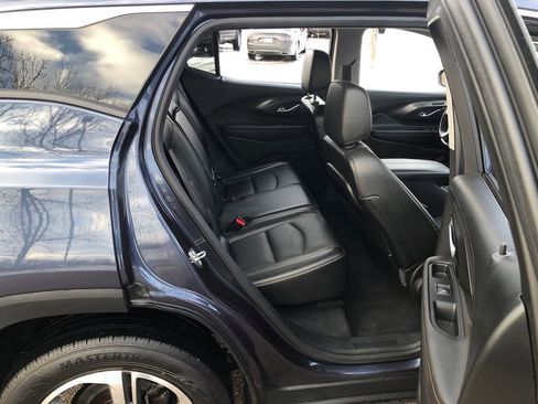 Used 2019 GMC Terrain SLT w/ Preferred Package image 25