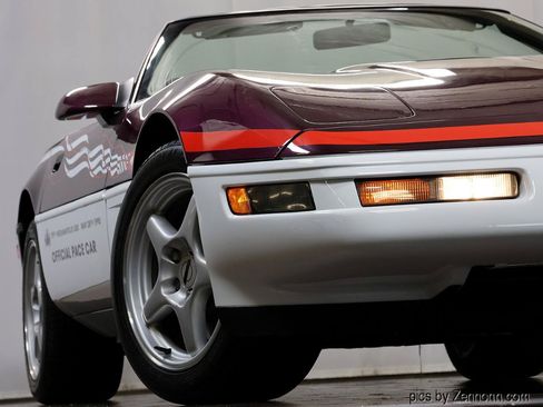 Used 1995 Chevrolet Corvette Convertible RWD image 8