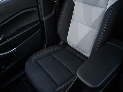 New 2026 Chevrolet Trax RS w/ Sunroof Package image 24