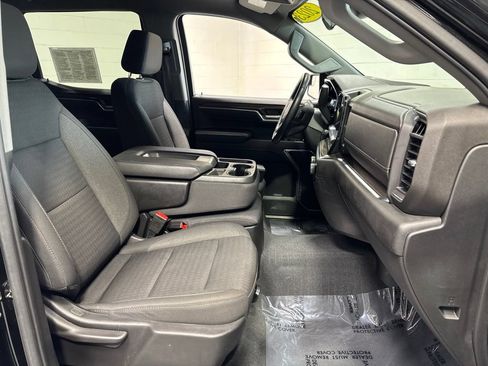Used 2023 Chevrolet Silverado 1500 RST w/ Rally Edition AWD/4WD image 10