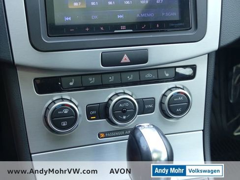Used 2013 Volkswagen CC Lux FWD image 29